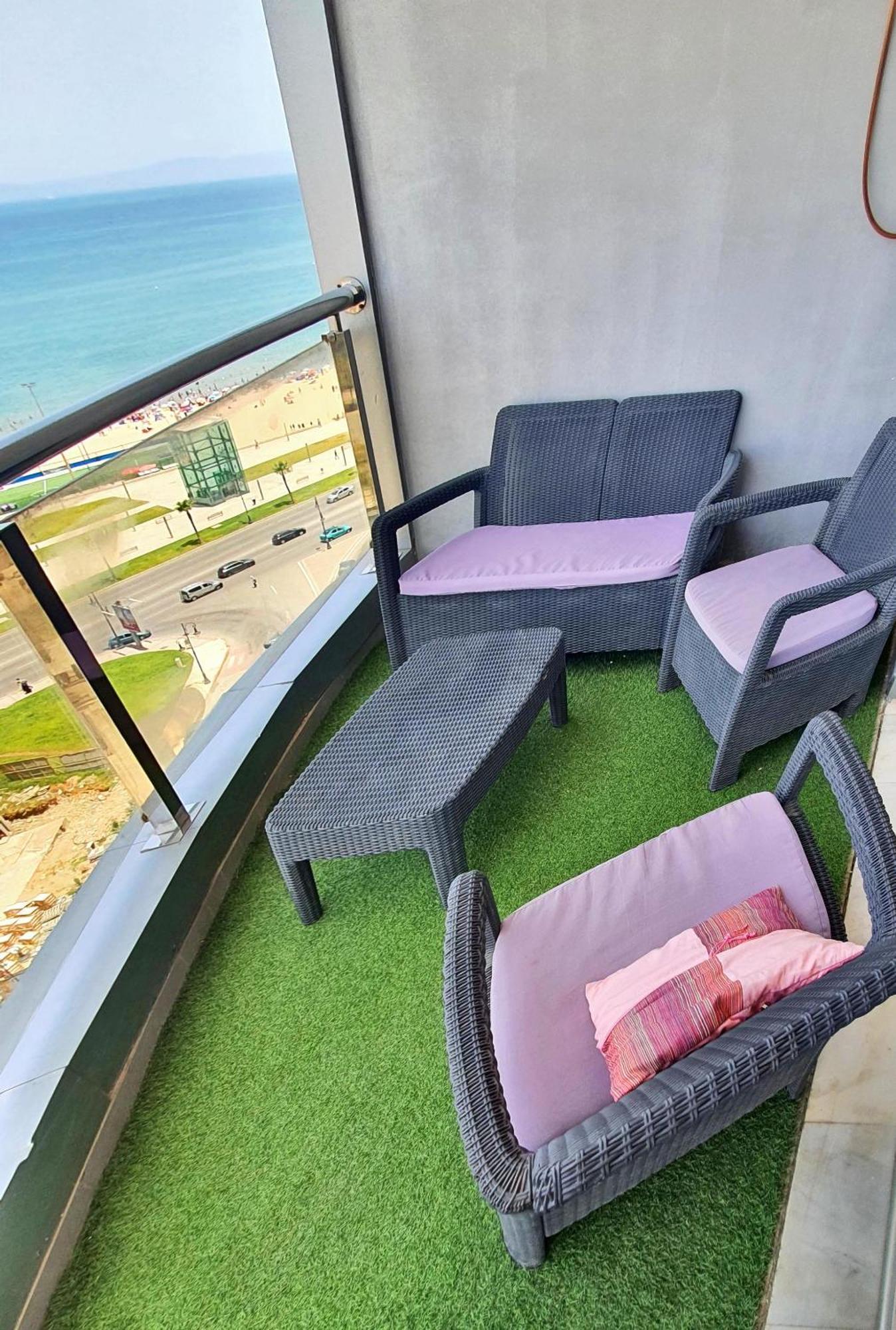 Mont Blanc :Appartement, Vue Sur Mer A 2 Minutes De La Gare. Tanger Rum bild