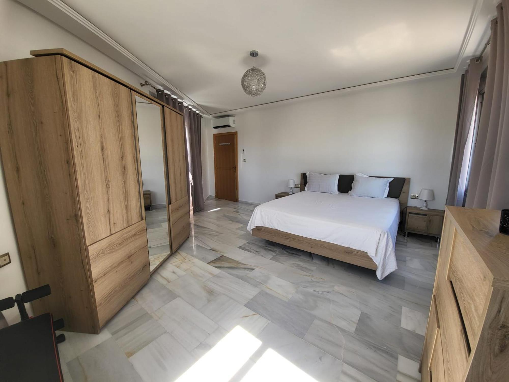 Mont Blanc :Appartement, Vue Sur Mer A 2 Minutes De La Gare. Tanger Exteriör bild
